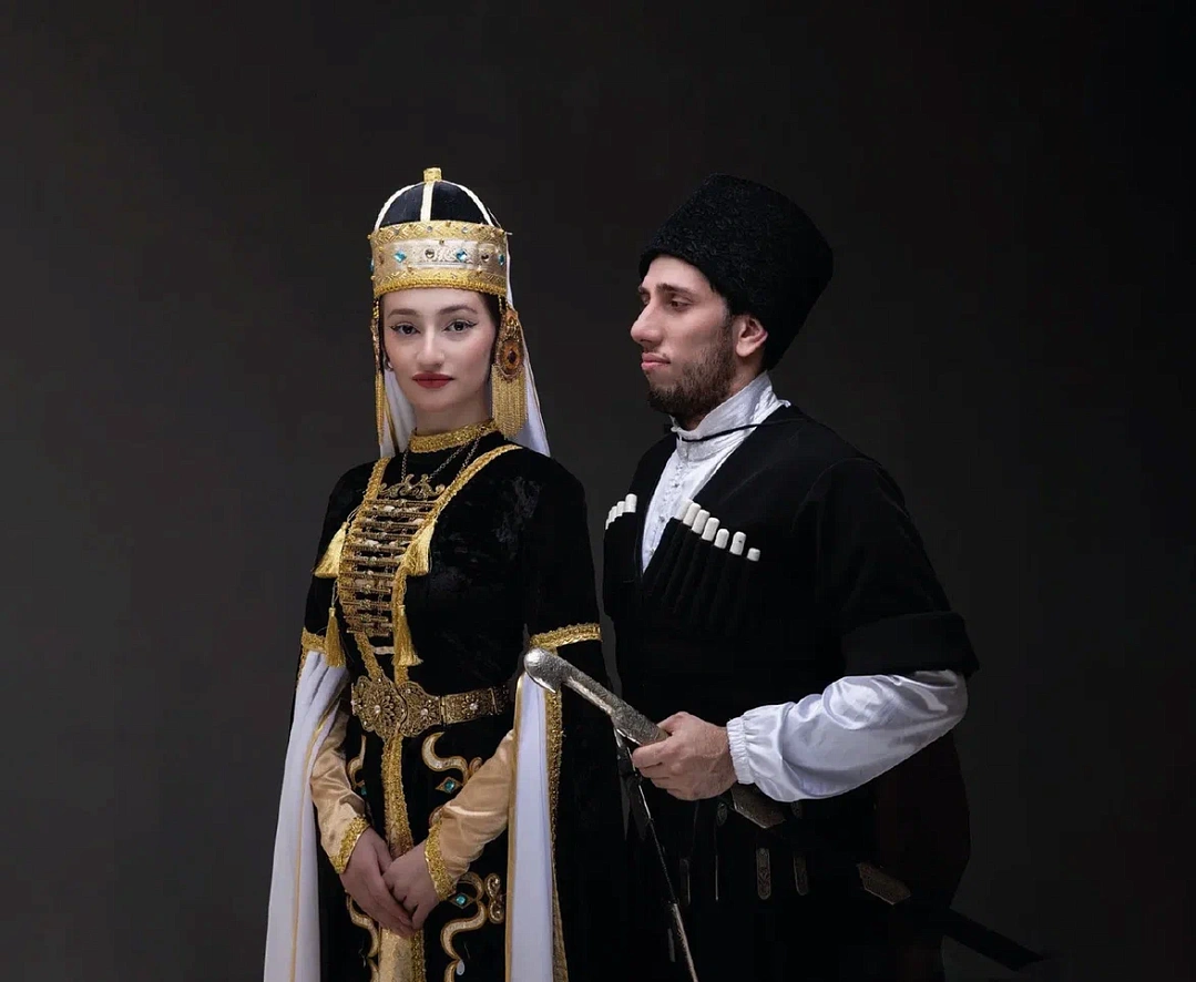 Наследники традиций